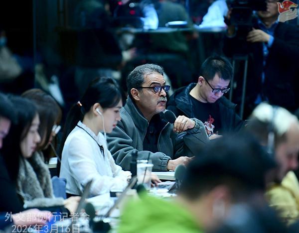  中方外交回应多线热点；邻国公投获贺，中东呼吁止战，阿巴调解持续。 新闻 中方外交回应多线热点；邻国公投获贺，中东呼吁止战，阿巴调解持续。 新闻 中方外交回应多线热点；邻国公投获贺，中东呼吁止战，阿巴调解持续。 新闻 中方外交回应多线热点；邻国公投获贺，中东呼吁止战，阿巴调解持续。 新闻