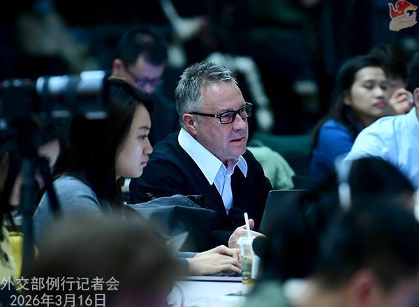  中方外交回应多线热点；邻国公投获贺，中东呼吁止战，阿巴调解持续。 新闻 中方外交回应多线热点；邻国公投获贺，中东呼吁止战，阿巴调解持续。 新闻 中方外交回应多线热点；邻国公投获贺，中东呼吁止战，阿巴调解持续。 新闻 中方外交回应多线热点；邻国公投获贺，中东呼吁止战，阿巴调解持续。 新闻