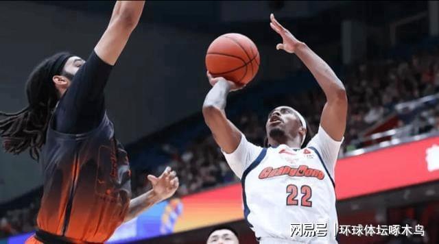  16分的梦碎与重生：广东队用永不言弃诠释篮球的真谛 体育新闻 16分的梦碎与重生：广东队用永不言弃诠释篮球的真谛 体育新闻