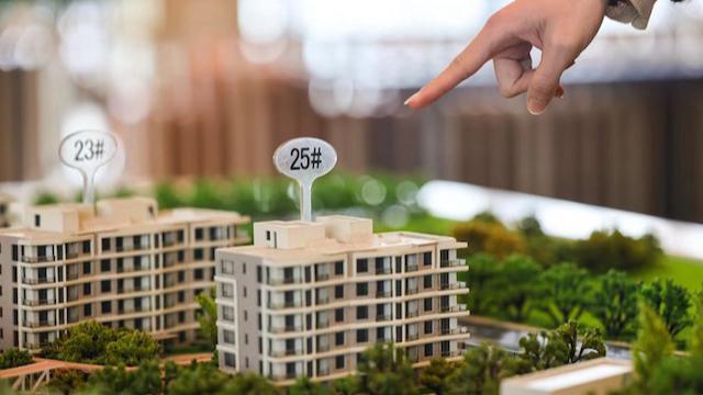  长实集团2025年财务深度解析：打折出货策略的代价与资产配置的艺术 股票财经 长实集团2025年财务深度解析：打折出货策略的代价与资产配置的艺术 股票财经