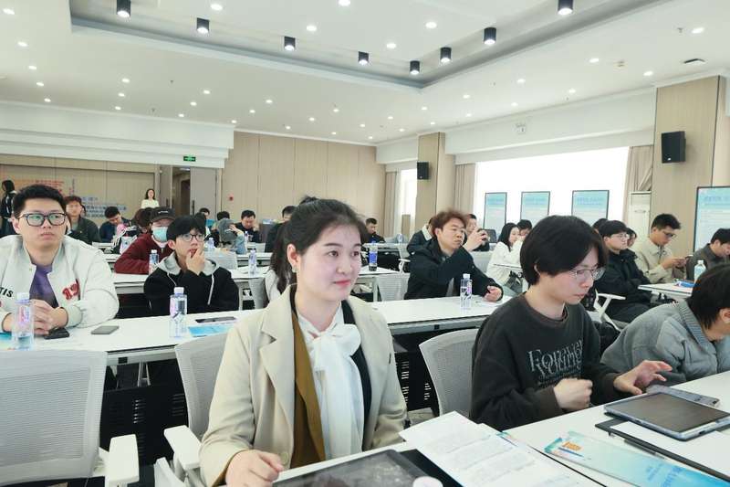  技术赋能创业路演：三大维度拆解青年项目突围之道 新闻