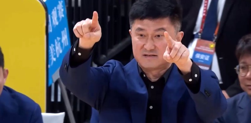  技术解析：广东队减员反而战力飙升，焦泊乔离队如何倒逼战术升级 体育新闻